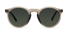 Modelo Kubu en color Camel Olive