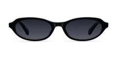 Modelo Luma en color All Black