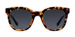 Modelo Mahé en color Tigris Carbon