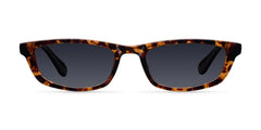 Modelo Rami en color Tigris Carbon